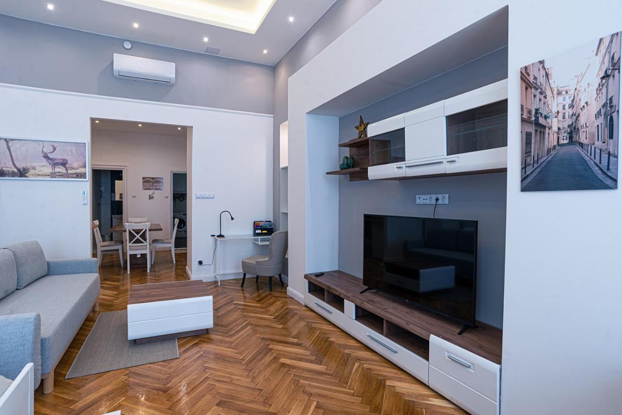 Joy Apartments On Kiraly Street Budapest Exterior foto