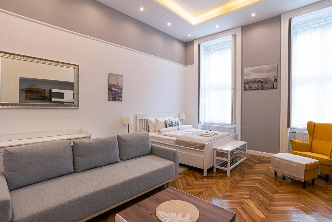 Joy Apartments On Kiraly Street Budapest Exterior foto
